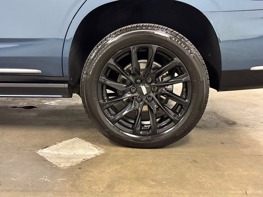 2025 Deep Sea Metallic Cadillac Escalade Premium Luxury 4X4 SUV