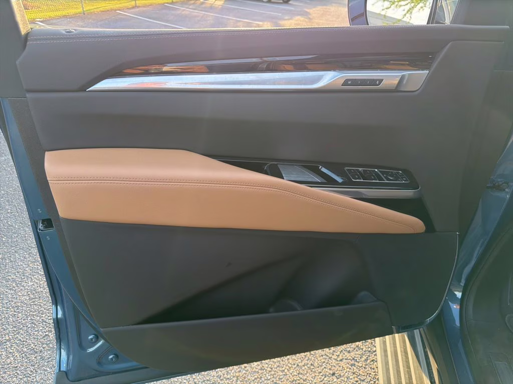 2025 Deep Sea Metallic Cadillac Escalade Premium Luxury 4X4 SUV