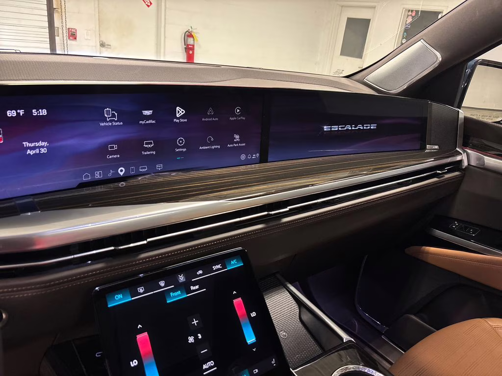 2025 Deep Sea Metallic Cadillac Escalade Premium Luxury 4X4 SUV
