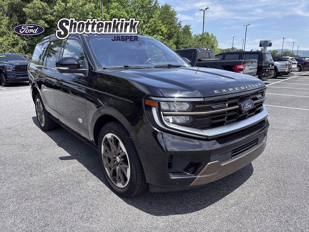 2025 Agate Black Metallic Ford Expedition King Ranch 4X4 SUV