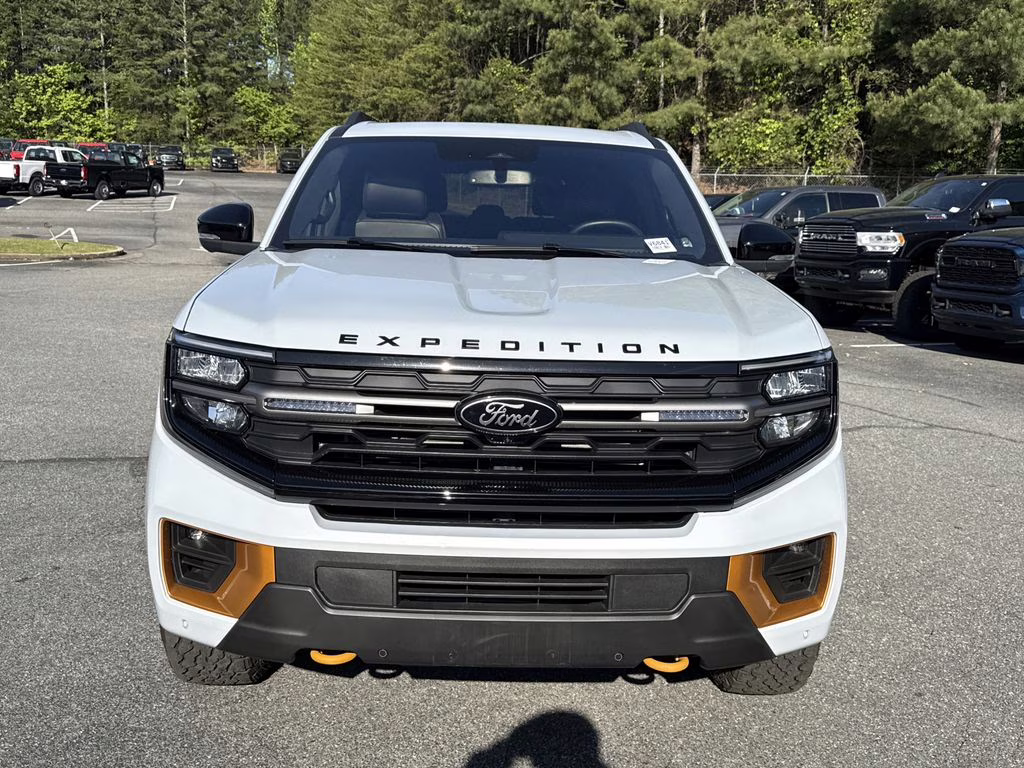 2025 Space Silver Metallic Ford Expedition Tremor 4X4 SUV