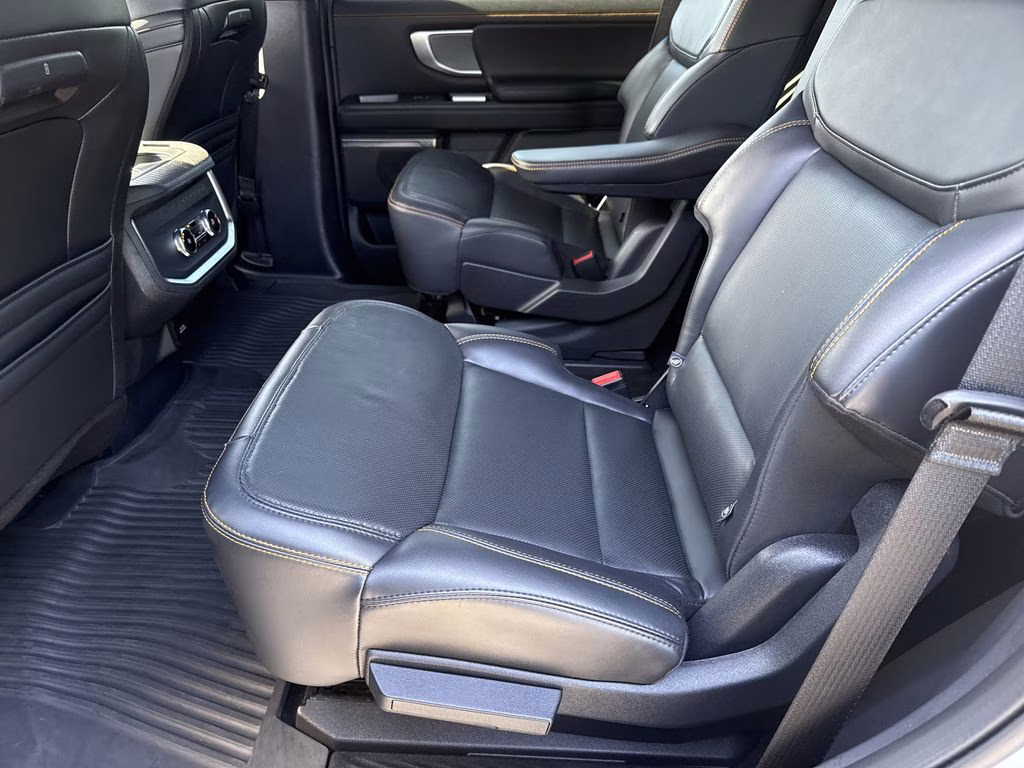 2025 Space Silver Metallic Ford Expedition Tremor 4X4 SUV