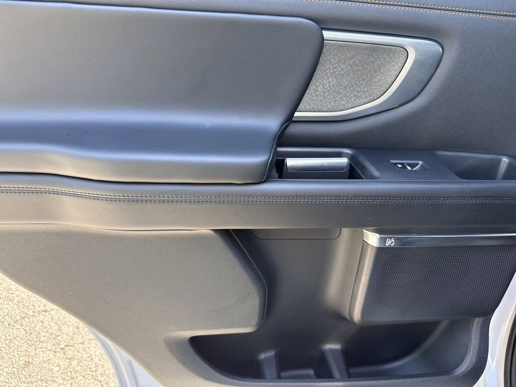 2025 Space Silver Metallic Ford Expedition Tremor 4X4 SUV