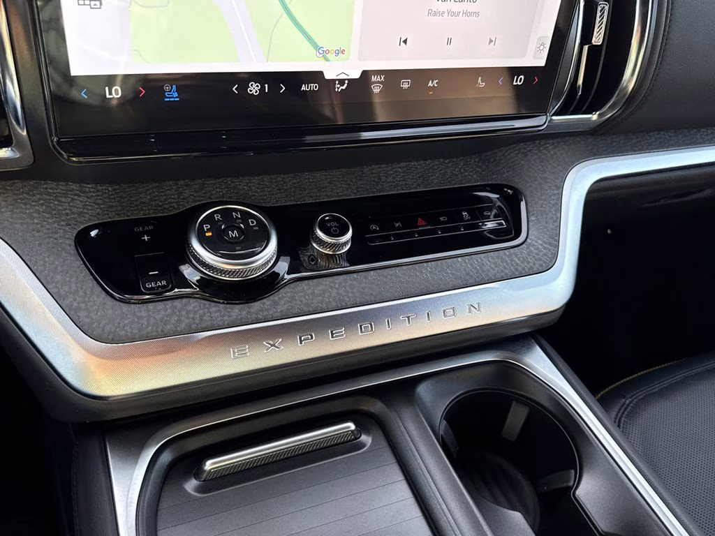 2025 Space Silver Metallic Ford Expedition Tremor 4X4 SUV
