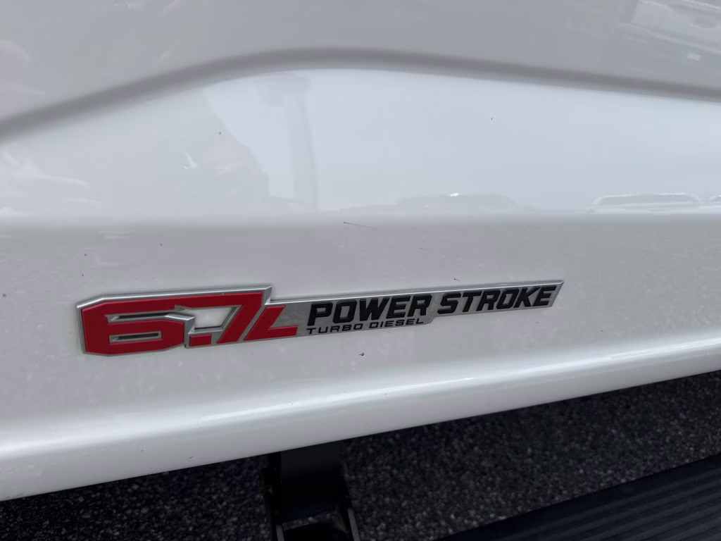2024 Star White Metallic Tri-Coat Ford Super Duty F-250 SRW King Ranch 4X4 Truck