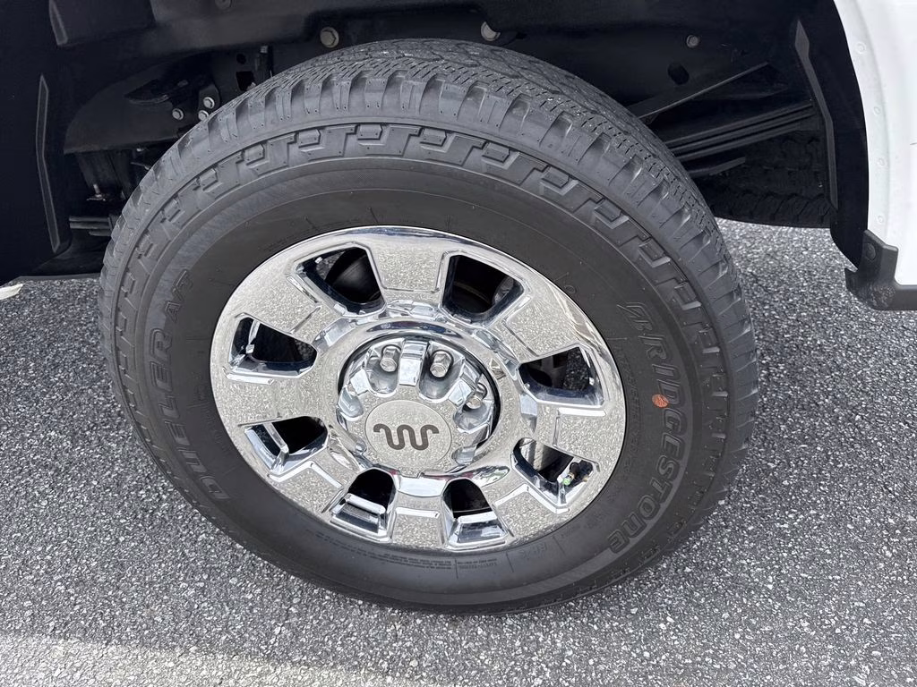 2024 Star White Metallic Tri-Coat Ford Super Duty F-250 SRW King Ranch 4X4 Truck