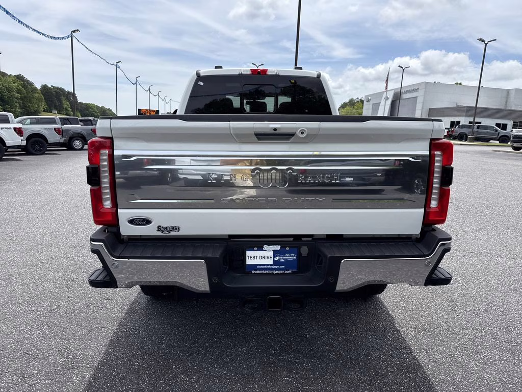 2024 Star White Metallic Tri-Coat Ford Super Duty F-250 SRW King Ranch 4X4 Truck
