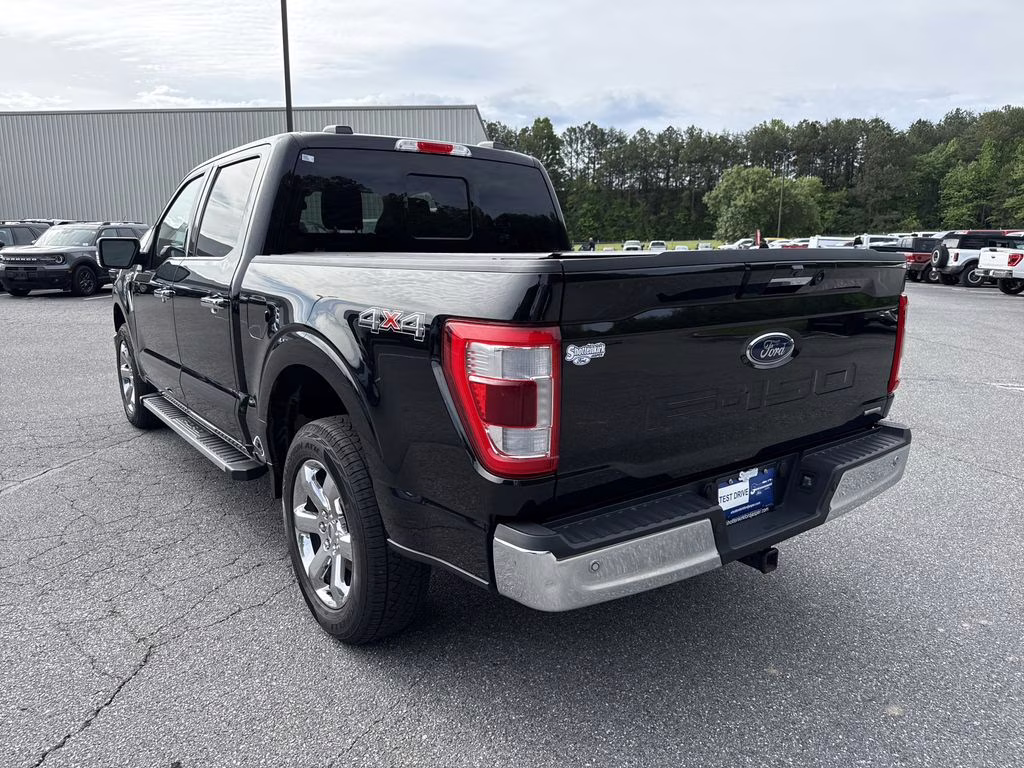 2023 Agate Black Metallic Ford F-150 Lariat 4X4 Truck