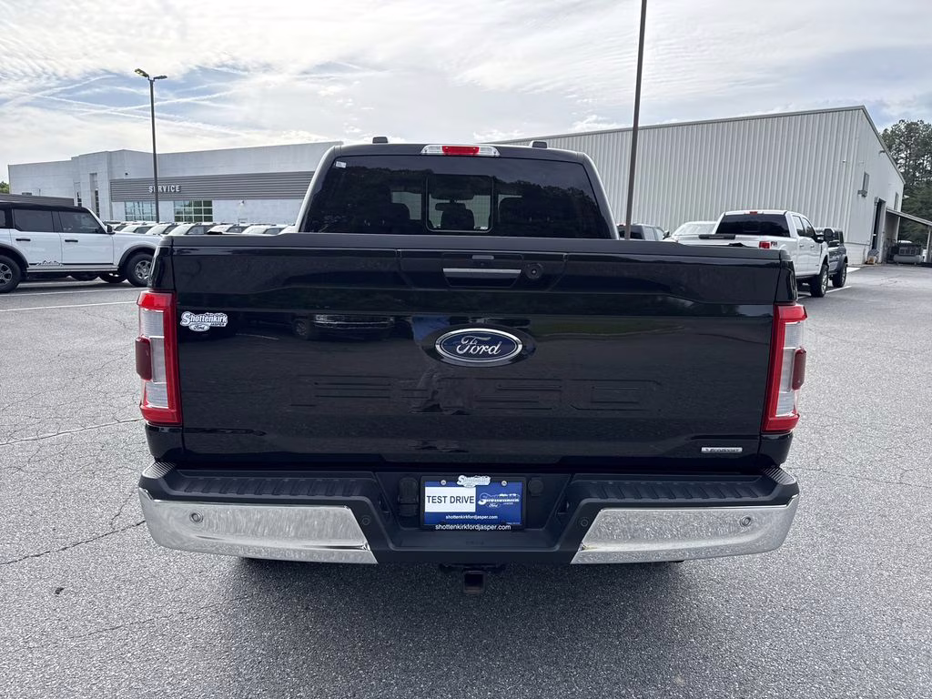 2023 Agate Black Metallic Ford F-150 Lariat 4X4 Truck