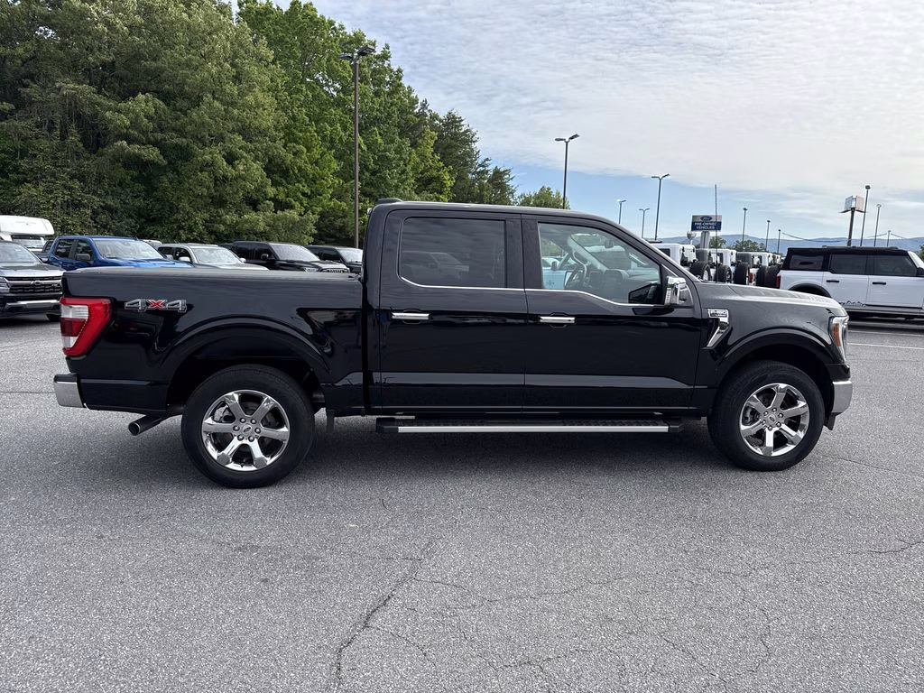 2023 Agate Black Metallic Ford F-150 Lariat 4X4 Truck
