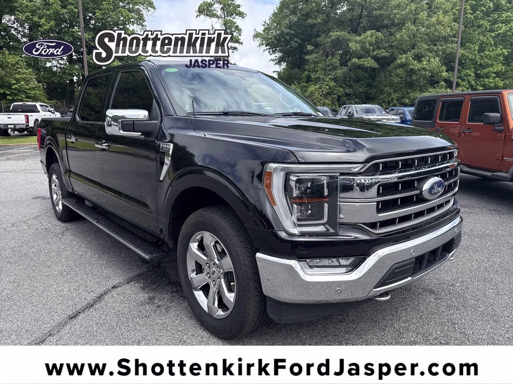 2023 Agate Black Metallic Ford F-150 Lariat 4X4 Truck