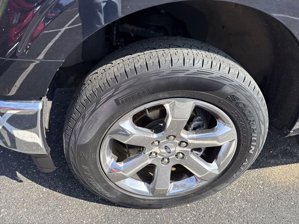 2023 Antimatter Blue Metallic Ford F-150 Lariat 4X4 Truck