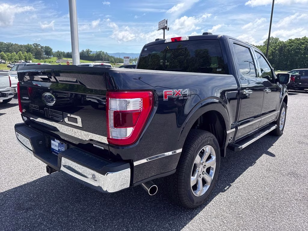 2023 Antimatter Blue Metallic Ford F-150 Lariat 4X4 Truck