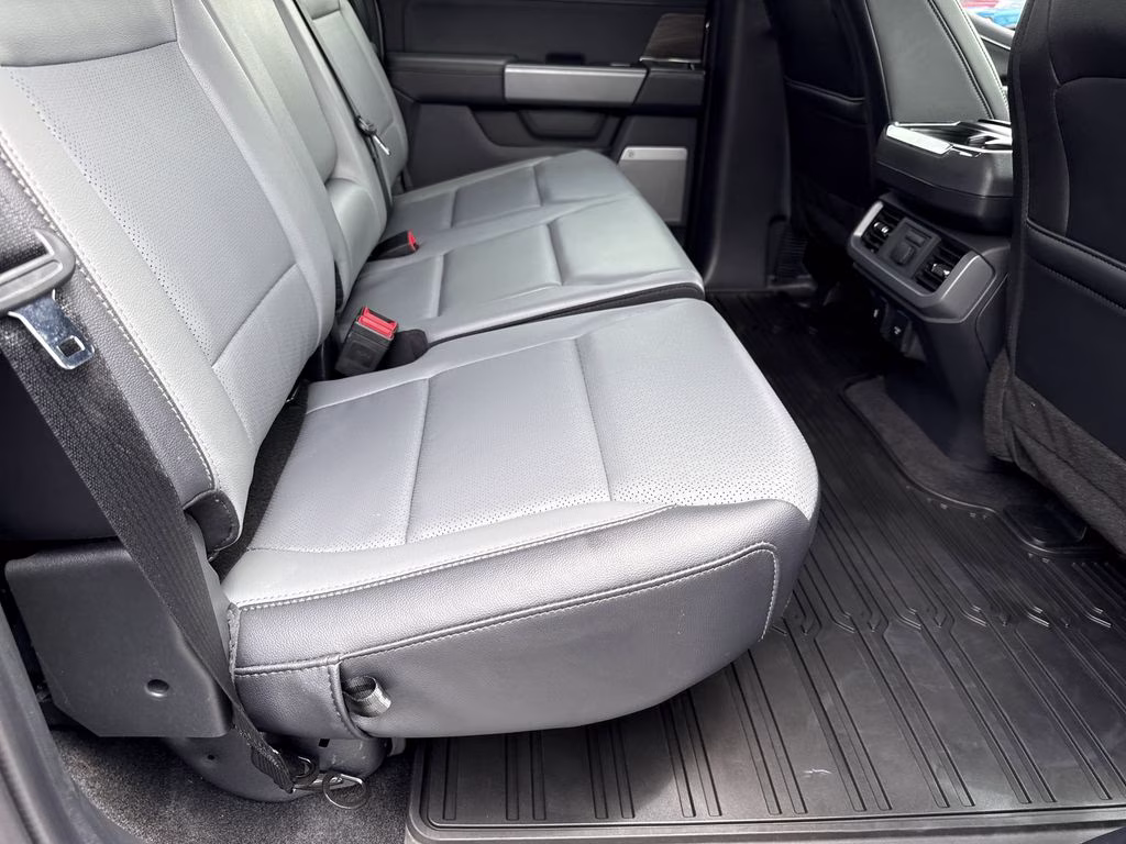 2025 Carbonized Gray Metallic Ford F-150 Lightning Lariat AWD Truck