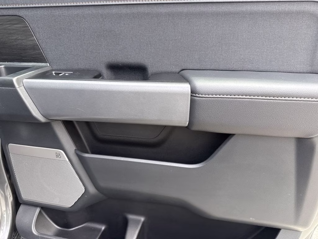 2025 Carbonized Gray Metallic Ford F-150 Lightning Lariat AWD Truck
