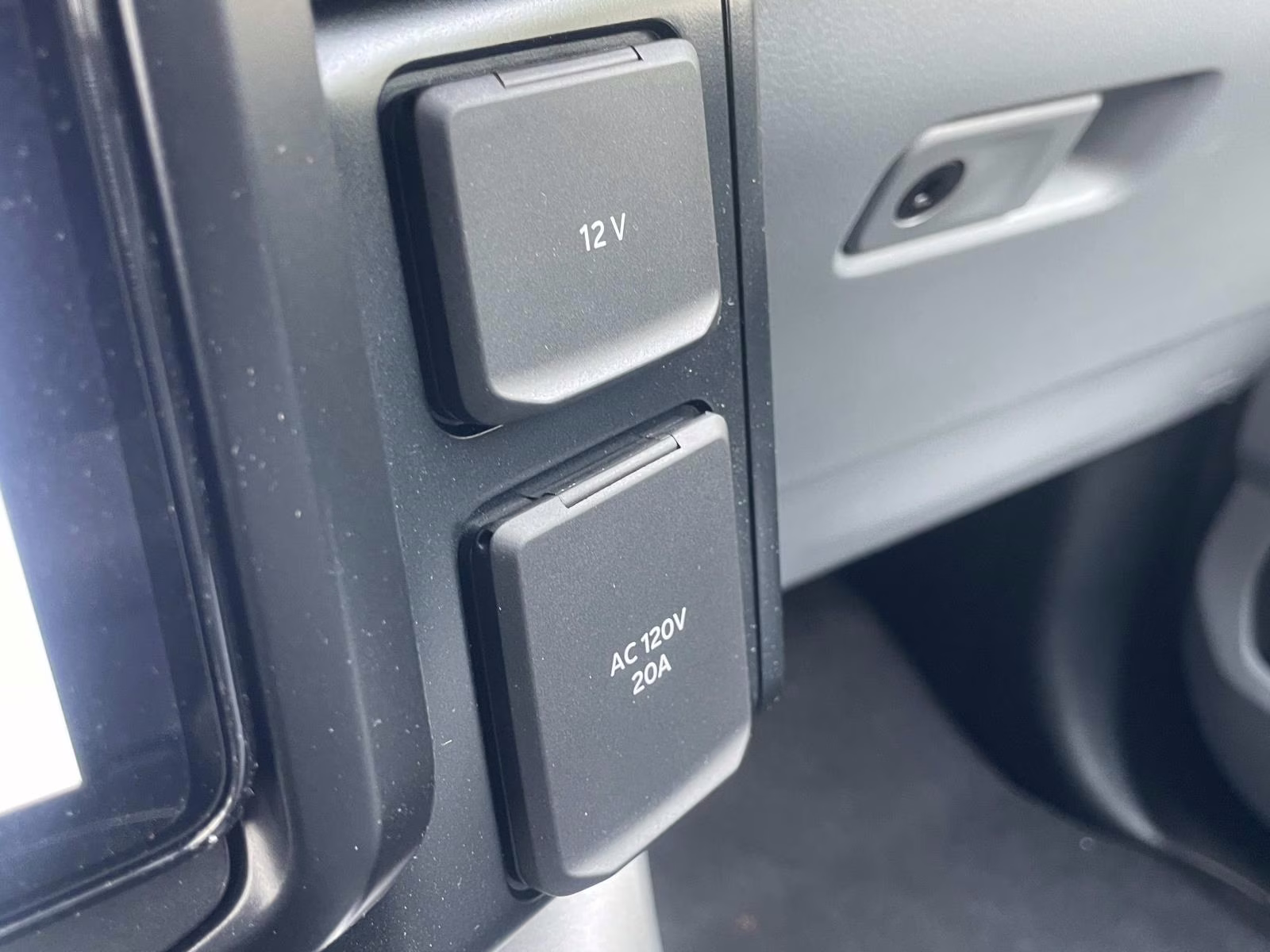 2025 Gray Metallic Ford F-150 Lightning Flash AWD Truck