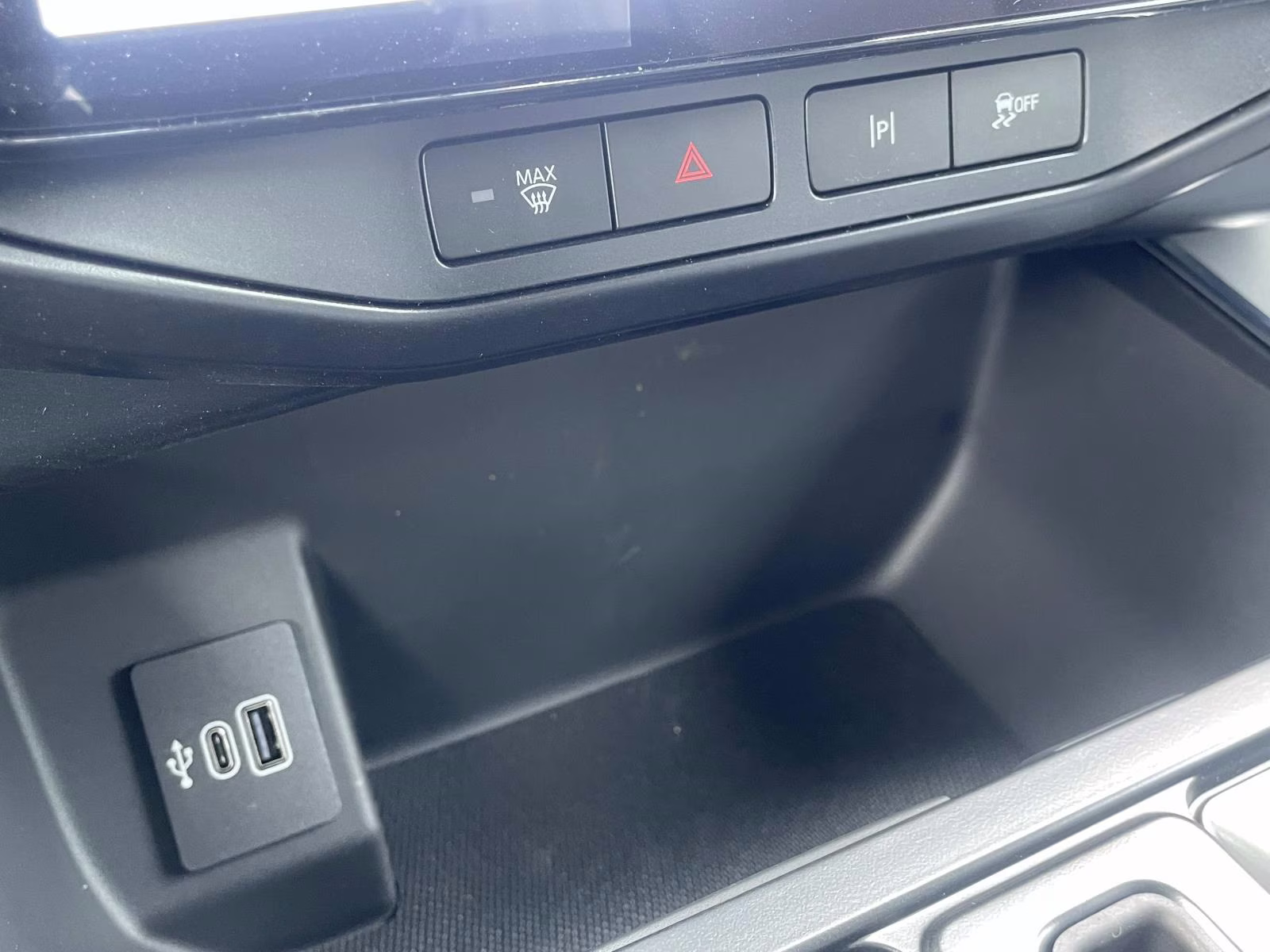 2025 Gray Metallic Ford F-150 Lightning Flash AWD Truck