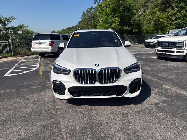 2019 Mineral White Metallic BMW X5 xDrive50i AWD SUV