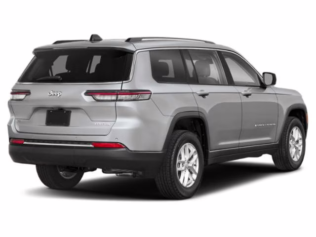 2023 Silver Zynith Jeep Grand Cherokee L Laredo 4X4 SUV