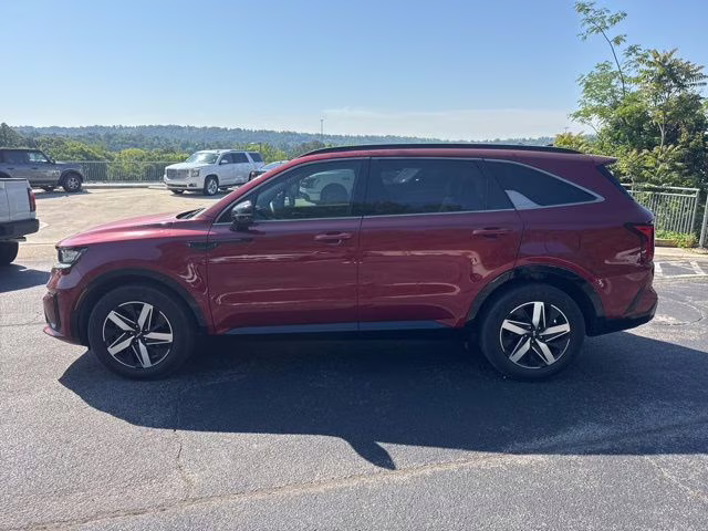 2022 Passion Red Tintcoat Kia Sorento S FWD SUV