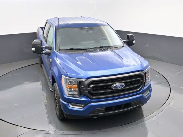 2022 Blue Metallic Ford F-150 XLT 4X4 Truck