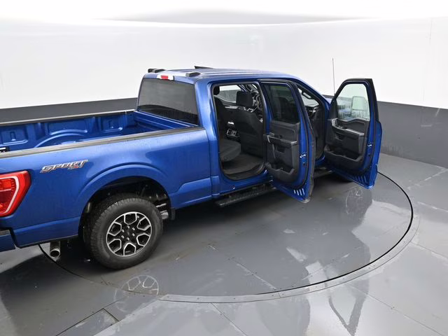2022 Blue Metallic Ford F-150 XLT 4X4 Truck