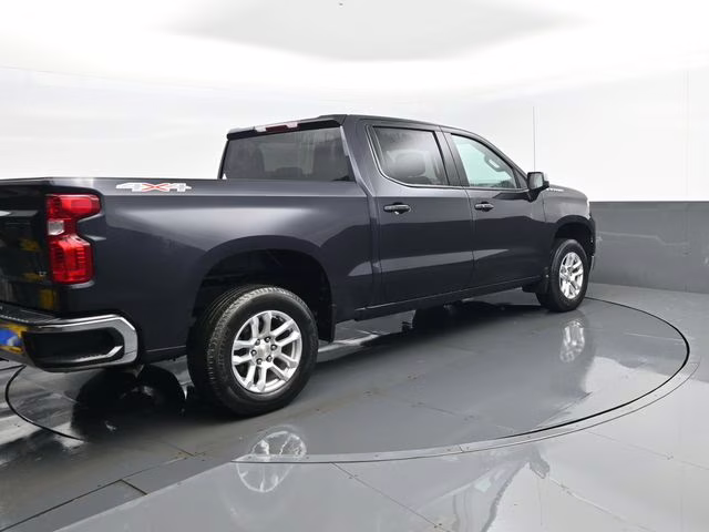 2024 Dark Ash Metallic Chevrolet Silverado 1500 LT 4X4 Truck