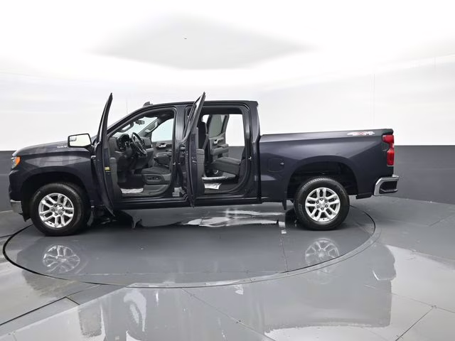 2024 Dark Ash Metallic Chevrolet Silverado 1500 LT 4X4 Truck