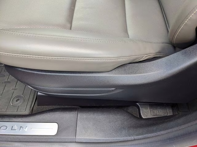 2025 Red Lincoln Corsair Premiere AWD SUV