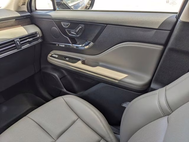 2025 Black Metallic Lincoln Corsair Reserve FWD SUV
