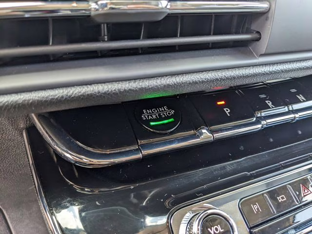 2025 Black Metallic Lincoln Corsair Reserve FWD SUV