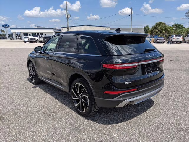 2025 Black Metallic Lincoln Corsair Reserve FWD SUV