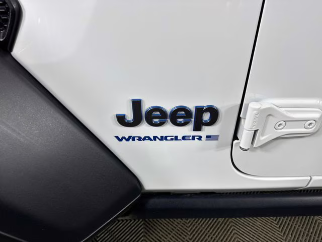 2024 Bright White Clearcoat Jeep Wrangler Willys 4xe 4X4 SUV