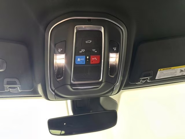 2022 Silver Zynith Jeep Grand Cherokee Trailhawk 4xe 4X4 SUV