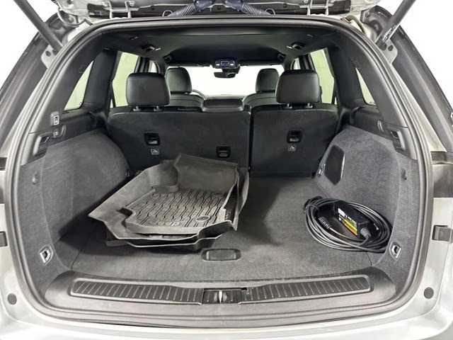 2022 Silver Zynith Jeep Grand Cherokee Trailhawk 4xe 4X4 SUV