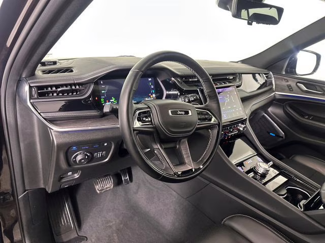 2022 Ember Pearlcoat Jeep Grand Cherokee Overland 4xe 4X4 SUV
