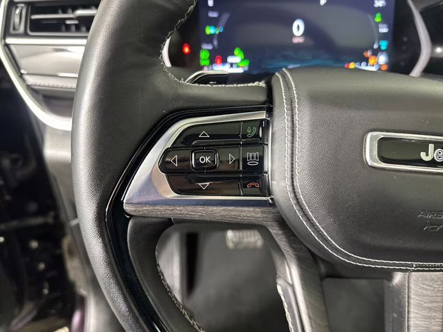 2022 Ember Pearlcoat Jeep Grand Cherokee Overland 4xe 4X4 SUV