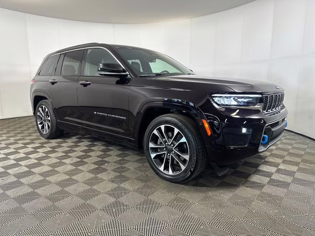 2022 Ember Pearlcoat Jeep Grand Cherokee Overland 4xe 4X4 SUV