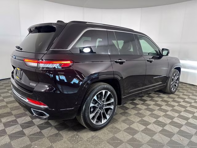 2022 Ember Pearlcoat Jeep Grand Cherokee Overland 4xe 4X4 SUV