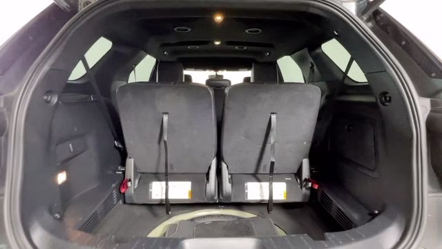 2018 Magnetic Ford Explorer XLT 4X4 SUV
