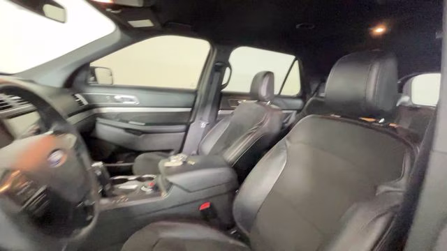 2018 Magnetic Ford Explorer XLT 4X4 SUV