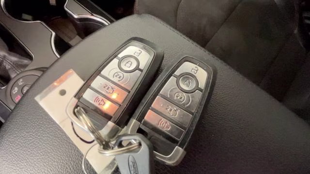 2018 Magnetic Ford Explorer XLT 4X4 SUV