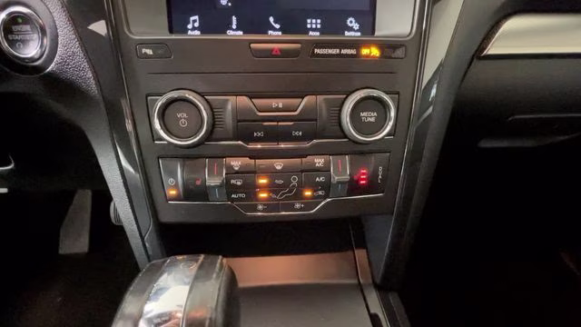 2018 Magnetic Ford Explorer XLT 4X4 SUV