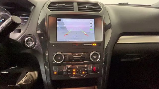 2018 Magnetic Ford Explorer XLT 4X4 SUV