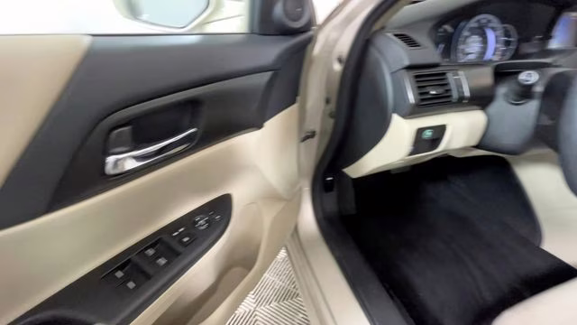 2015 Champagne Frost Pearl Honda Accord EX FWD Sedan