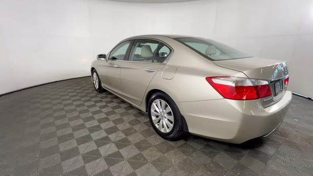 2015 Champagne Frost Pearl Honda Accord EX FWD Sedan