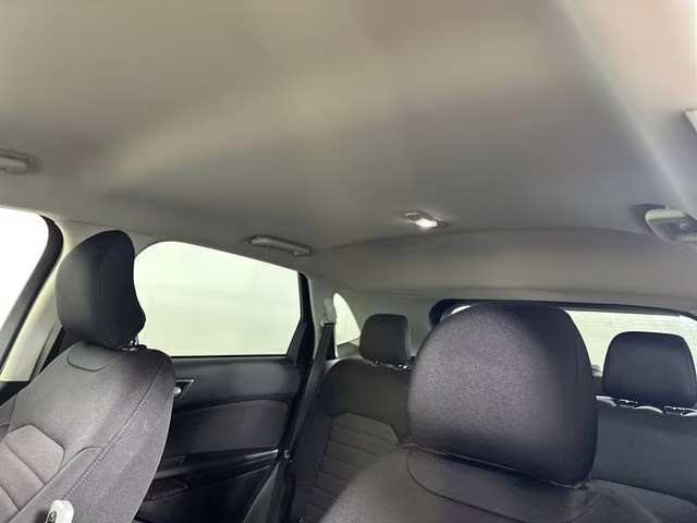 2017 Black Pearl Ford Edge SE AWD SUV