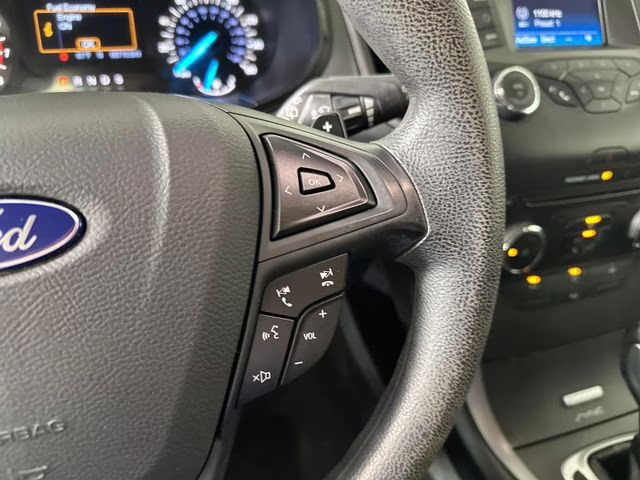 2017 Black Pearl Ford Edge SE AWD SUV