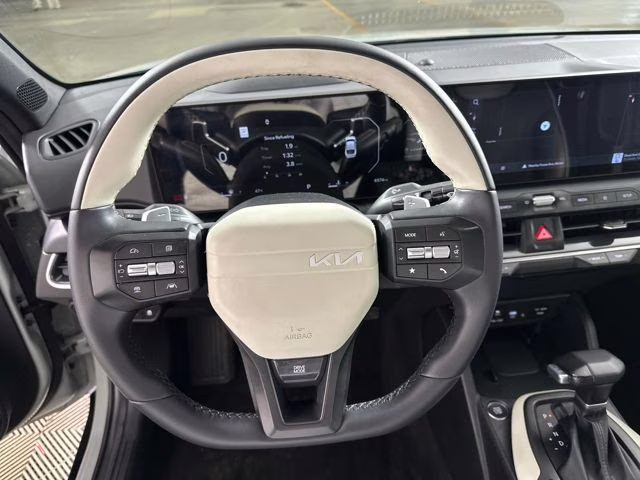 2025 Morning Haze Kia K4 GT-Line FWD Sedan