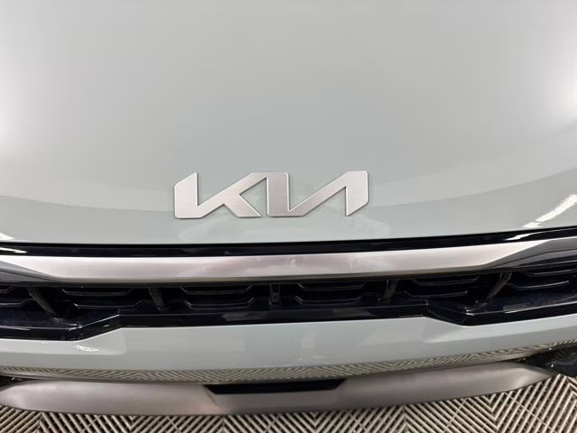 2025 Morning Haze Kia K4 GT-Line FWD Sedan